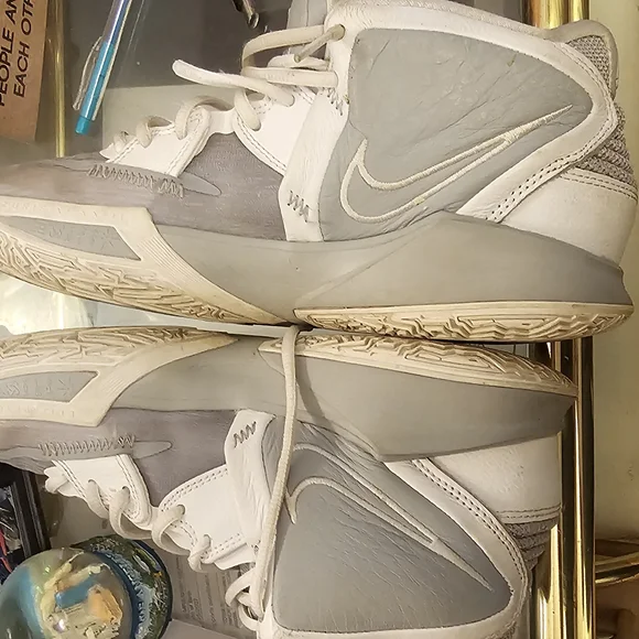 Gray Kyrie Irving Shoes - Picture 5 of 6